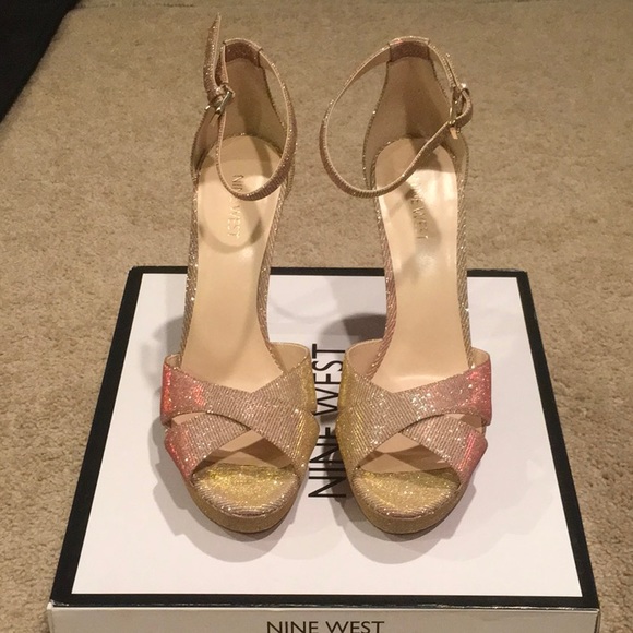 Shimmer platform heels - Picture 1 of 3